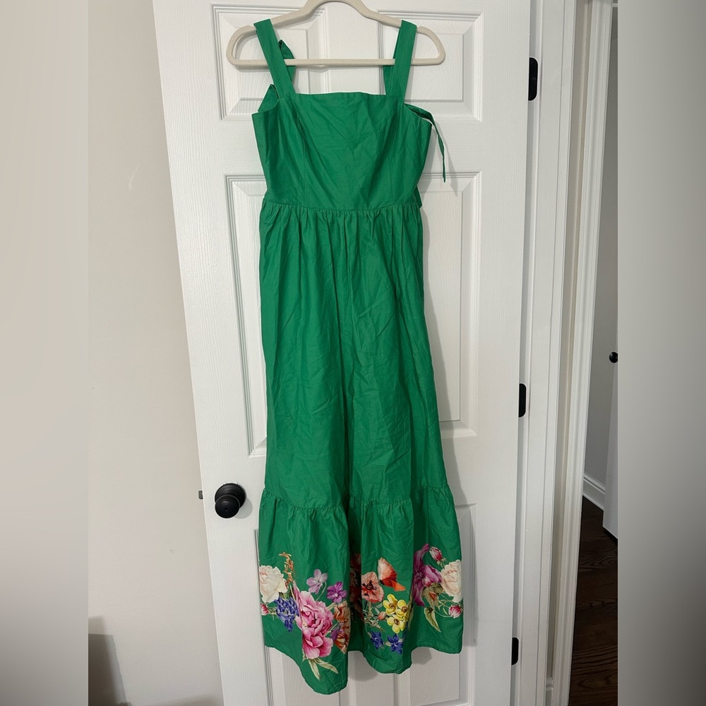 *New with Tags* Express Green Floral Dress